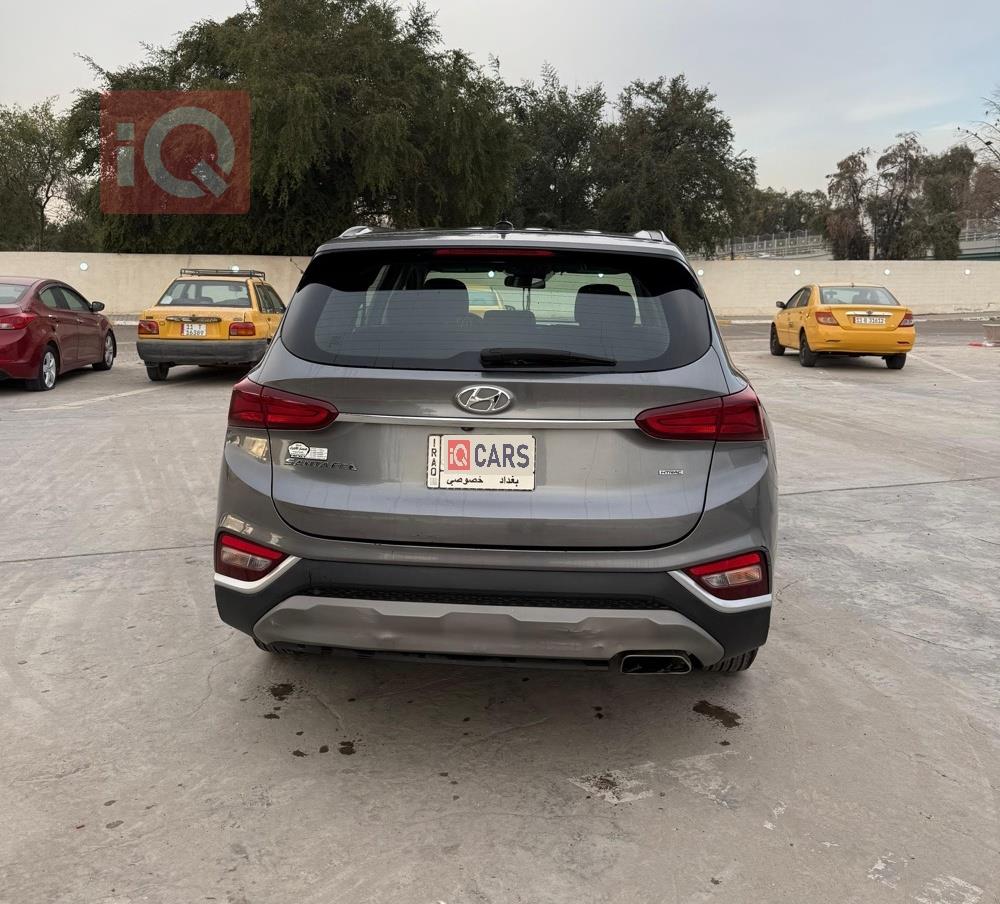 هیۆندای سەنتافی